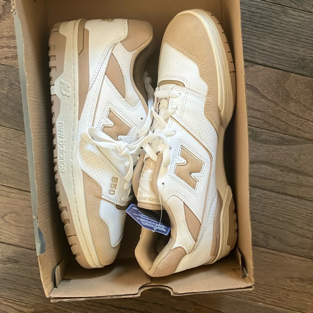 New Balance 550 White Beige Sneakers